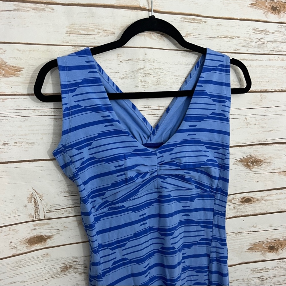 Mountain Hardwear Blue Patterned Active Athletic … - image 2